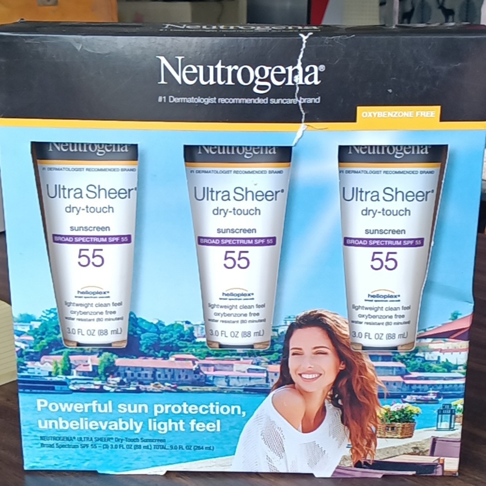 Ultra sheer dry touch